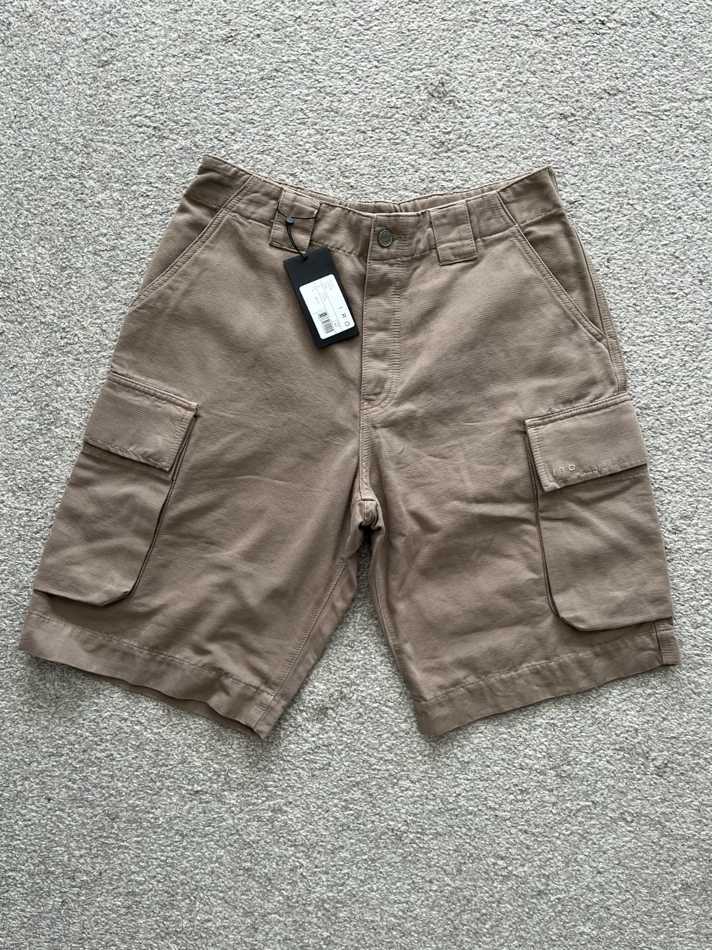 NWT IRO Beige Cargo Shorts Mens Size 31